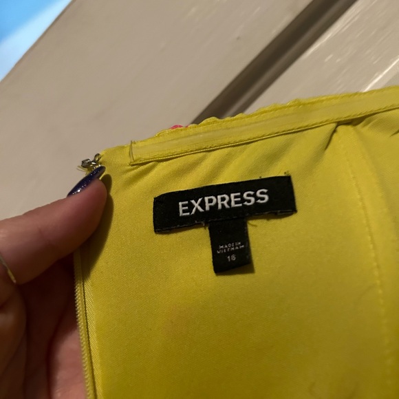 Express strapless romper - Picture 8 of 9